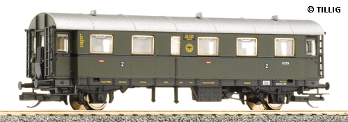Passenger car 2nd class<br /><a href='images/pictures/Tillig/13005.jpg' target='_blank'>Full size image</a>